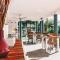 Pictures Guest House Boutique Hotel