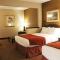 Auburn Place Hotel & Suites Paducah