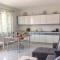 Lazaros Home 1