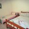 Piqeras Relax Guest House