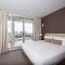 Embassy 2br free parking Embassy 2br free parking