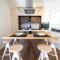 Apartmani D & J with Heated Pool & Stunning Sea View