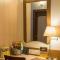 Hotel Park Central Comfort- E- Suites - Pune