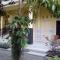 ZONA Homestay - Selong