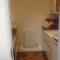 Oakleigh 1 bed ground floor garden view apartment FREE ONSITE PARKING