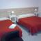Hostal River