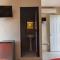 Terracota Corner Rooms