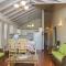 Best E Villas Prospect St James
