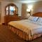 Stucco Lodge