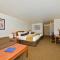 Best Western Holiday Hotel