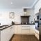 Beautiful Central Home with Balcony Auckland City