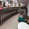 Relaxing 1 Bedroom Condo with Premium Amenities