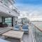 Princes Wharf 1BR Sub-Penthouse with Panoramic City & Ocean Views