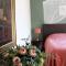 Apple Tree Cottage - charming home at beautiful canal in our idyllic garden