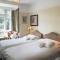 Leaded Light Guest House