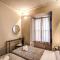 DeCharme apartment with terrace in Monti