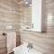 Apartmani Kremena small beach 200m