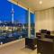 Foto: QV Luxurious Waterfront Two Bedroom Apartment