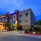 Best Western Plus Kenedy Inn
