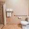 Best Western Plus Kenedy Inn