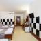 Botoum Hostel