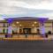 Days Inn & Suites by Wyndham Commerce