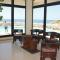 Beach and Pool Studio Apartment