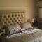 Queens Leriotis Hotel