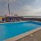 Apartment Annabella with Pool and sea view - Karlobag