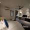 Manhattan Residence