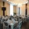 Manhattan Hotel & Restaurant