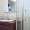 GuestHost - Fellini Family Flat