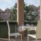GuestHost - Fellini Family Flat