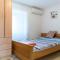 Stone Beach Apartments