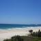 Pacific Surf Absolute Beachfront Apartments - Gold Coast