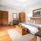 Oak Tree Lodge