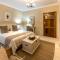 Oak Tree Lodge