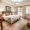 Oak Tree Lodge