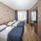 Hotel Akord - Free Parking & Metro Access