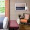 The Sydney, The Edgartown Collection