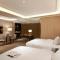 Foto: Imperial Dragon Bay Purejoy Hotel 10/48