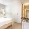 Modern 2 bedroom with underground parking 1 mins from beach-205 La Cabina, Blouberg, Cape Town