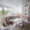 Corner House Hotel Gatwick with bookable Holiday parking