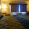 Madelia Hotel & Suites