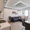 Reza Luxury Apartment
