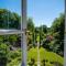 The Cors Country House
