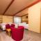Hotel Lirak