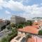 Foto: Minimal 2BD Apartment with Lycabettus view by UPSTREET 19/22