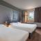 B&B HOTEL Lorient Caudan - 科当