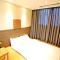 Foto: GreenTree Inn Seogwipo Express Hotel 28/37